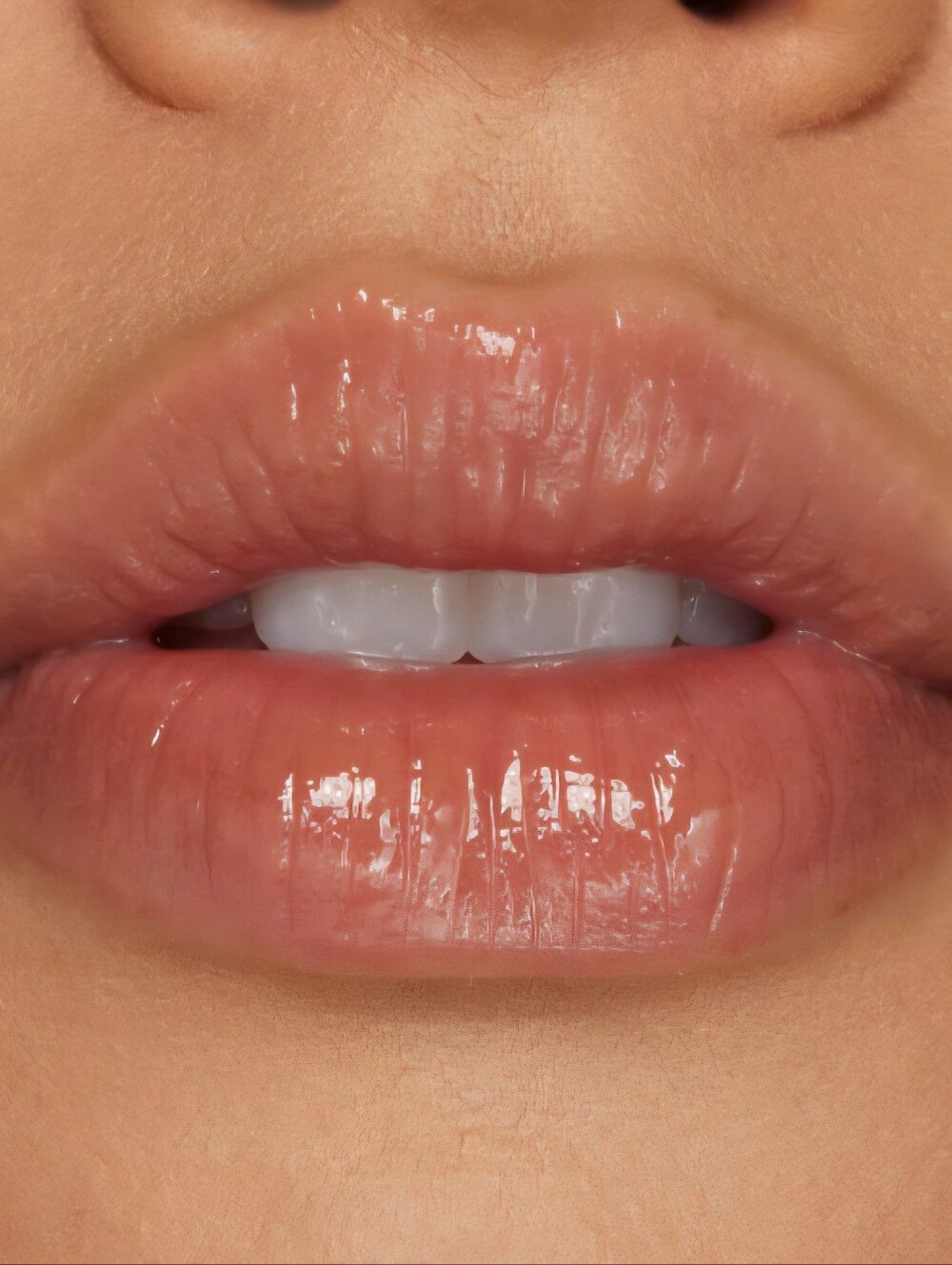 King KYLIE Supple Kiss Lip Glaze - Literally - Picture 8 of 8